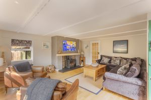 Photo 11- click for photo gallery